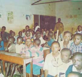 Support for returnees, reconstruction of schools, ... Image 9